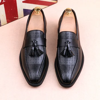 

Luxury Brand Men Leather Formal Business Shoes Male Office Work Flat Shoes Oxford Breathable Party Wedding Tassel Shoes