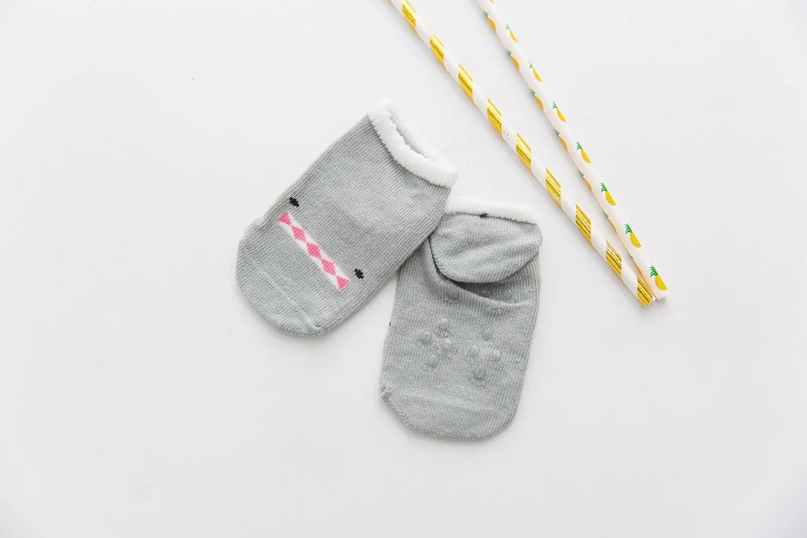 Новое поступление, носки для новорожденных, детские носки из хлопка с рисунком, Нескользящие хлопковые носки для младенца - Цвет: Фиолетовый