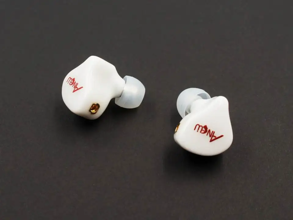 

Anew U1 Dynamic Driver MMCX Detachable HiFi Audiophile In-Ear Earphone IEMs