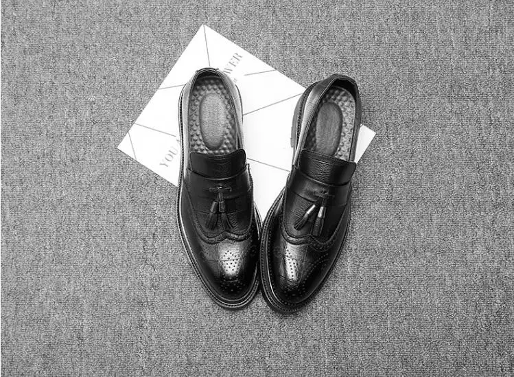 En Borlas on Tallado Pic Pisos Nuevos Tallada Gradiente Brogue De Zapatos Spring Vendimia Smart As Slip Hombres Punta Bullock Vestido Casual marrón STdy7dwq