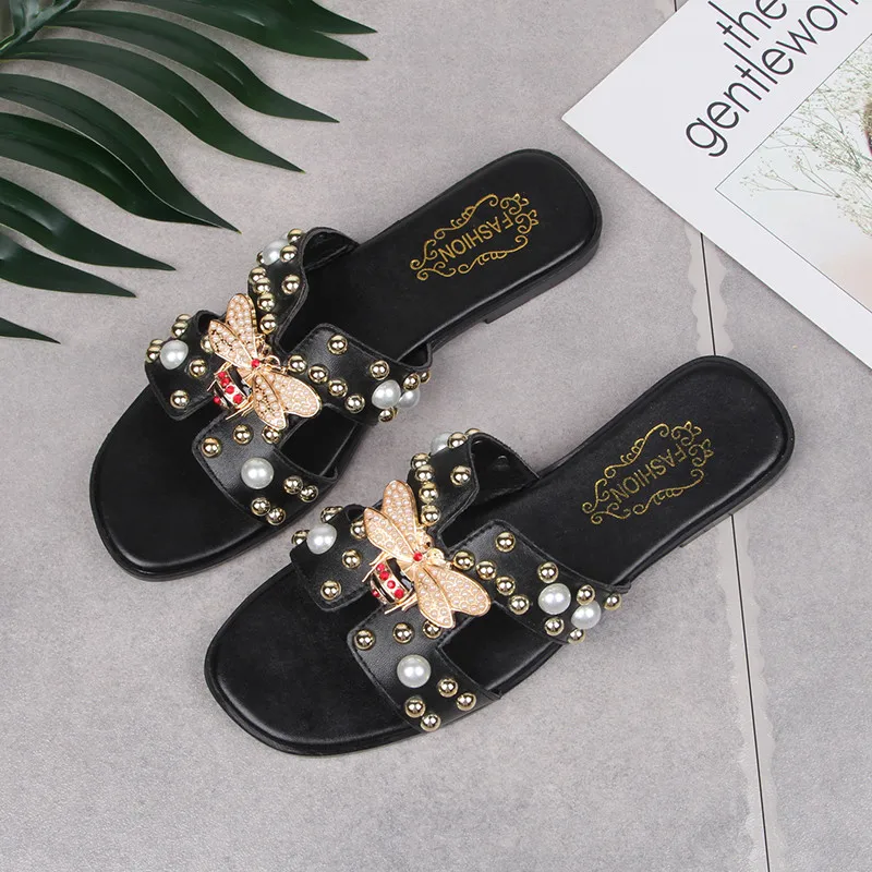 

2019 Summer Slides Sweet Feather Flat Bottom Beach Female Sandals Flip Flops Women Home Slippers Crystal Rivets Shoes