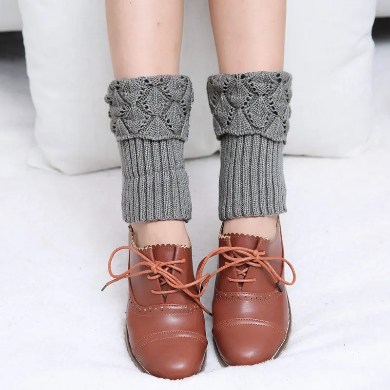 

1pair Stretch Boot Cuffs Women Winter Short Crochet Grain Shell Knit Leg Warmers Foot Cover Toppers Socks TY66