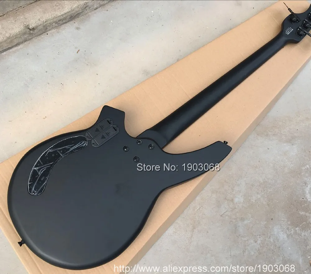 Bas gitarı kurmak. Önemli Bas gitarı kurmak. Önemli
