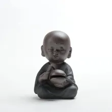 Маленький заварник монах