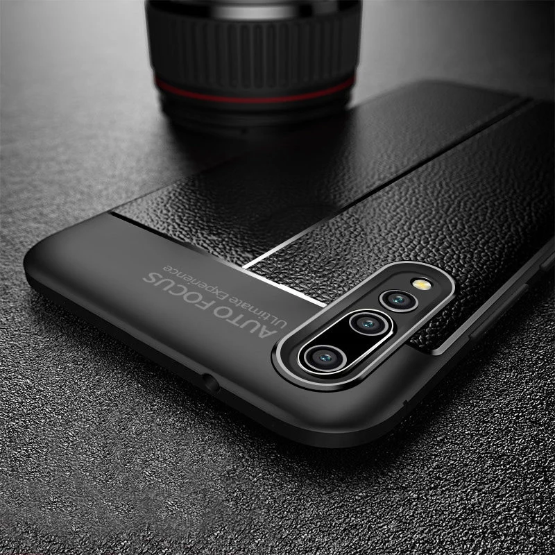 Чехол Бампер для Huawei P20 Pro армированный чехол Litchi кожаный Стильный Ультратонкий