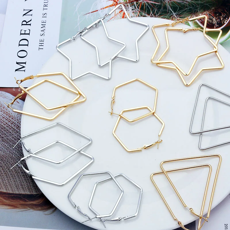 

ES356 Geometric Hollow Five-pointed Star Earrings Female Temperament Personality Simple Hoop Earrings For Women Jewelry Stud Ear