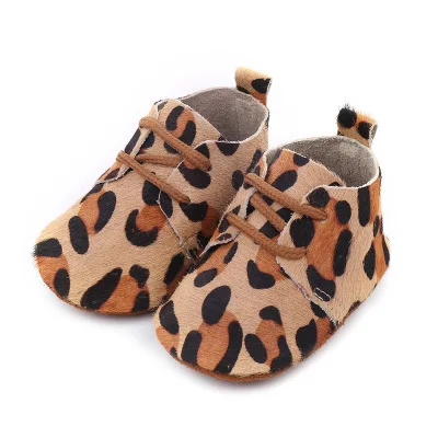 Детская обувь с леопардовым принтом из натуральной кожи для маленьких девочек; мягкая обувь из конского волоса для мальчиков; обувь для первых шагов; кружевные детские мокасины - Цвет: model 2