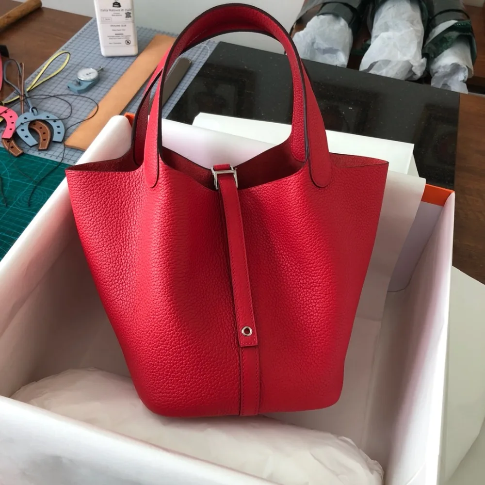 

The highest quality ladies luxury fashion handbag 100% leather brand famous ladies handbag free shipping DHL