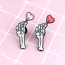 88 Koleksi Gambar Kartun Romantis Berpegangan Tangan HD Terbaik