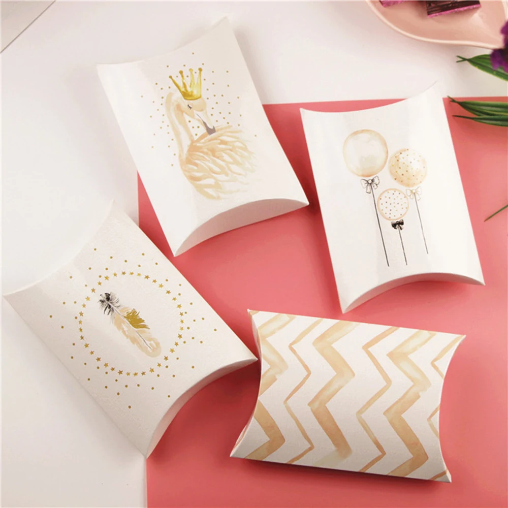 

2/5pcs Candy Gift Box Wedding Birthday Party Guest Packaging Boxes Gift Bags Paper Pillow Shape Box Flamingo Decor Present Pouch