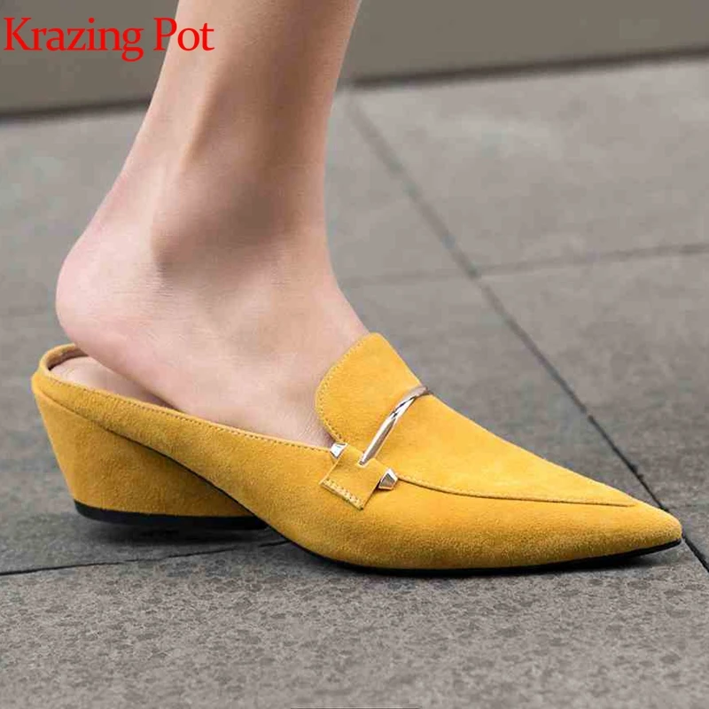 

Krazing Pot new sheep suede med heels pointed toe slip on vintage shallow metal heels metal decoration Spring European pumps L70