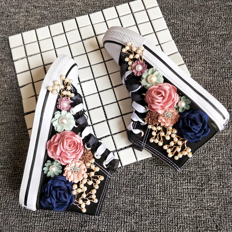 

2018 New Women flat Casual Shoes For Women Canvas Shoes flat Flower High Top autumn Girl Female Flat floral Shoes women sneakers