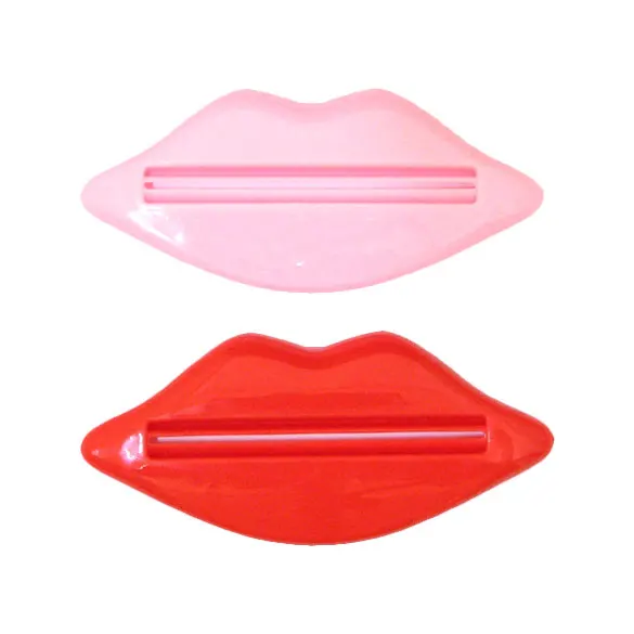 

2Pcs Bathroom Lip Kiss Easy Press Tube Dispenser Toothpaste Squeezer Gadget Random Color