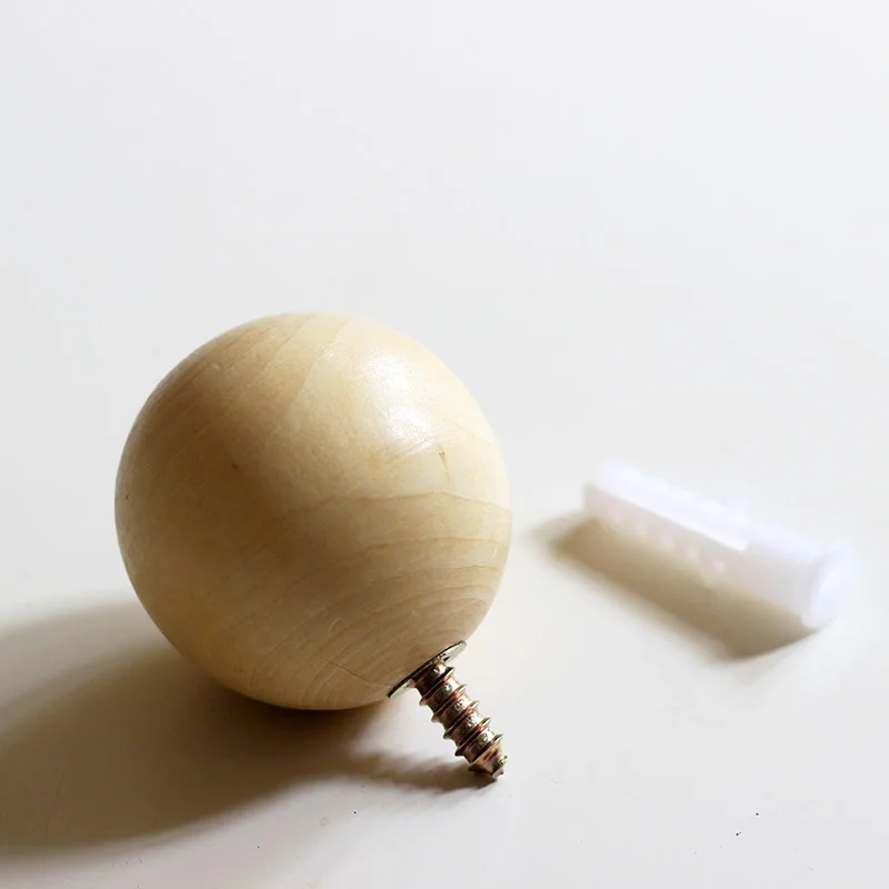 Wooden coat rack plus balls creative design minimalist Scandinavian style wooden hook load-bearing screws Get wild