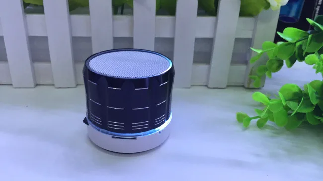 S12F беспроводной Bluetooth динамик мини сабвуферный Стереодинамик 3D Suround музыкальный спортивный динамик Поддержка TF карты USB - Цвет: Black