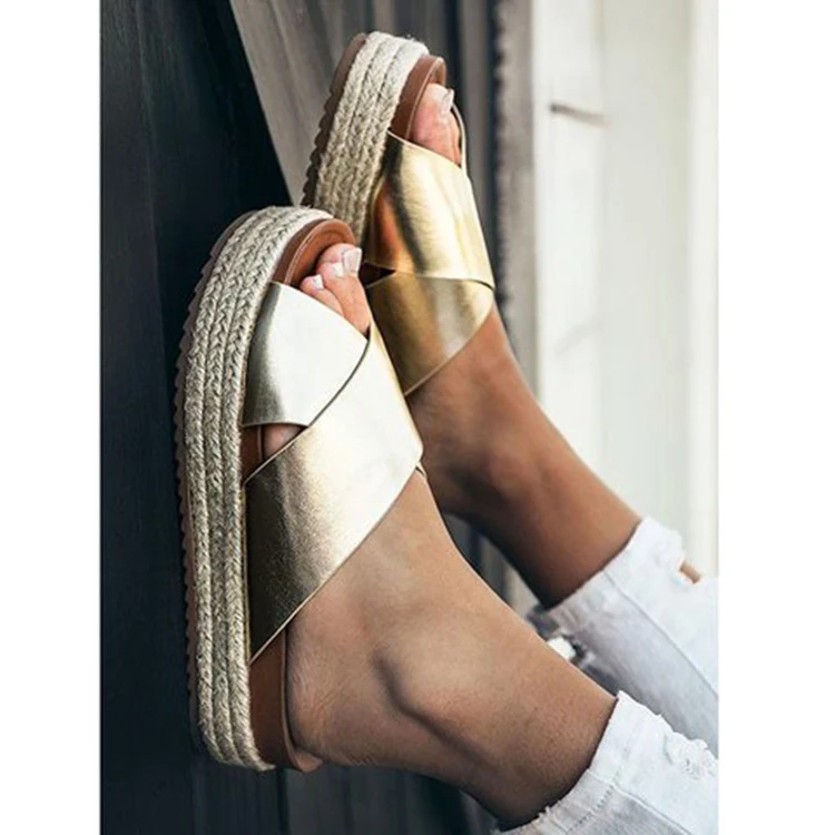 1806126438000-2018061217112600-be4dcf3ethe-becca-espadrille-in-gold_1024x1024-jpg-1549174603135