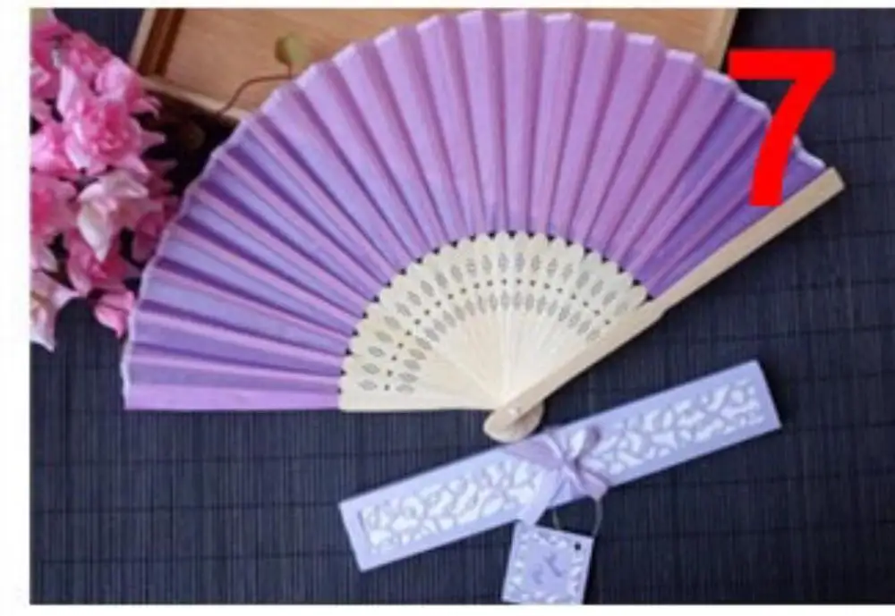 30 pcs/lot Personalized Luxurious Silk Fold hand Fan in Elegant Laser-Cut Gift Box+Party Favors/wedding Gifts+printing - Цвет: Фиолетовый