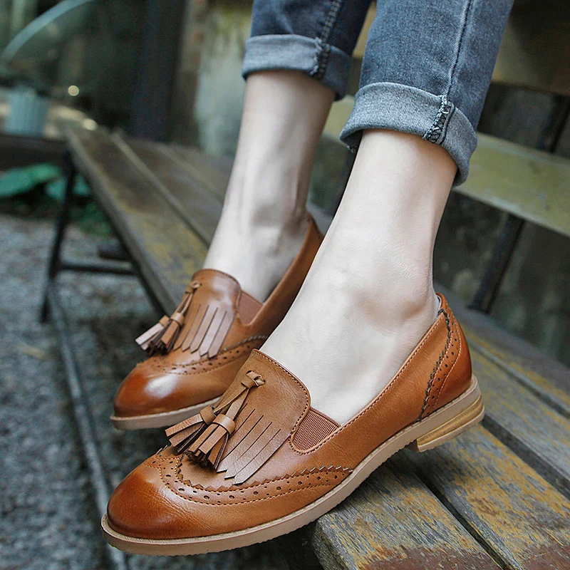 

Teahoo 2018 Slip on Women Oxfords Tassels Oxford Shoes for Women Round Toe Flats Loafers Handmade Leahter Brogues Shoes Woman