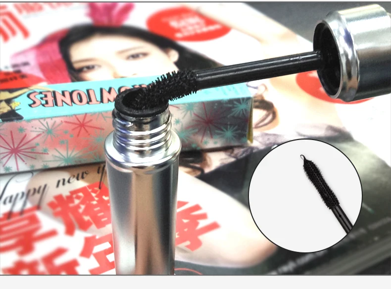 Mascara-black-color_13