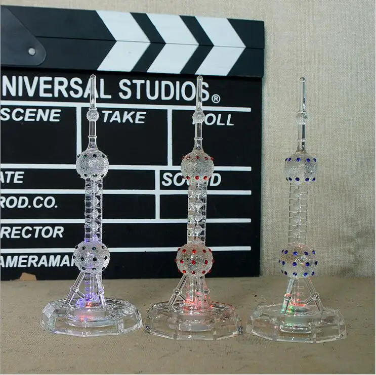 cheap Creative 18CM Oriental Pearl Tower Model Decoration Wine Cabinet TV Cabinet Ornaments Modern Plastic Crafts With LED Home Decor