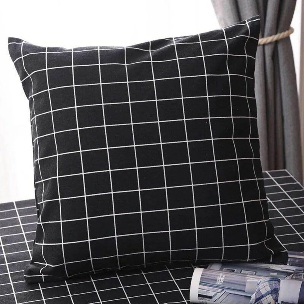 8789033652_645753126