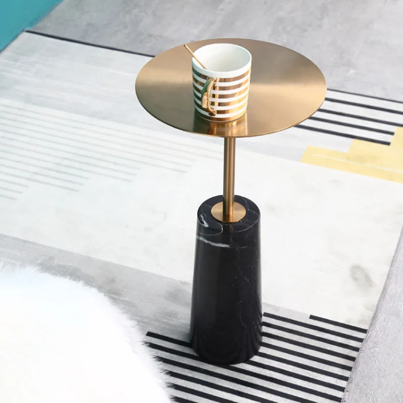 جديد المعادن نهاية الجدول لغرفة المعيشة الرخام قاعدة جولة طاولة جانبية طاولة قهوة صغيرة جديد المعادن نهاية الجدول لغرفة المعيشة الرخام قاعدة جولة طاولة جانبية طاولة قهوة صغيرة