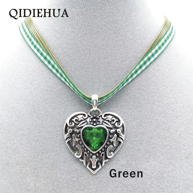 

5 Colors Choker Necklace 2018 Vintage Peach Heart Glass Pendant Necklace Women Charm Rope Chain Boho Jewelry Statement Necklace