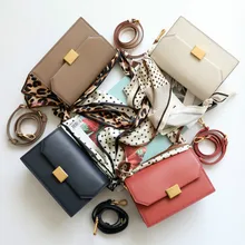 Новые оригинальные кожаная лента Сумка женская сумки коробка из воловьей кожи сумка небольшие шарфы модная сумка с клапаном Для женщин