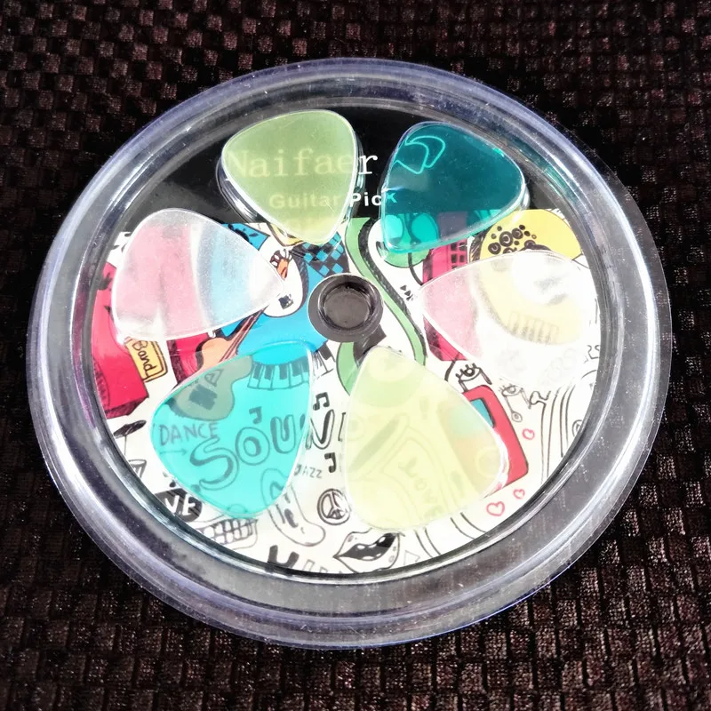 

Transparent luminous guitar picks3 colors 10pcs pack Shiny in the night guitar picks plectrums