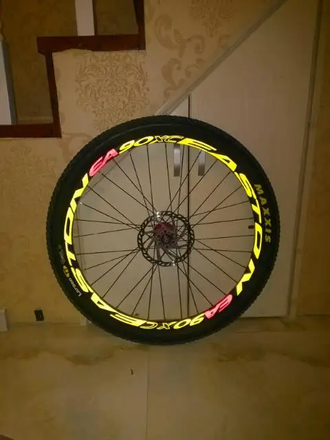 

EA 2Wheels/set Reflective Mountain Bike 29er wheel Stickers Motorcycle stickers Bike Decals Wheel Stickers Reflective stickers