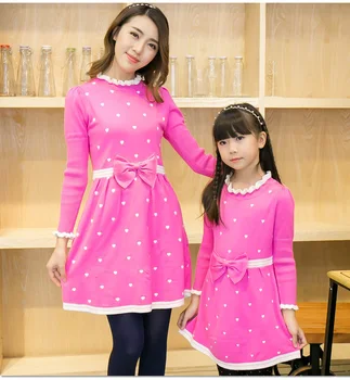 

Mother Daughter Dresses 2017 Autumn Winter Family Matching Outfits Mother and Daughter Clothes Mama and Children Kids Clothing