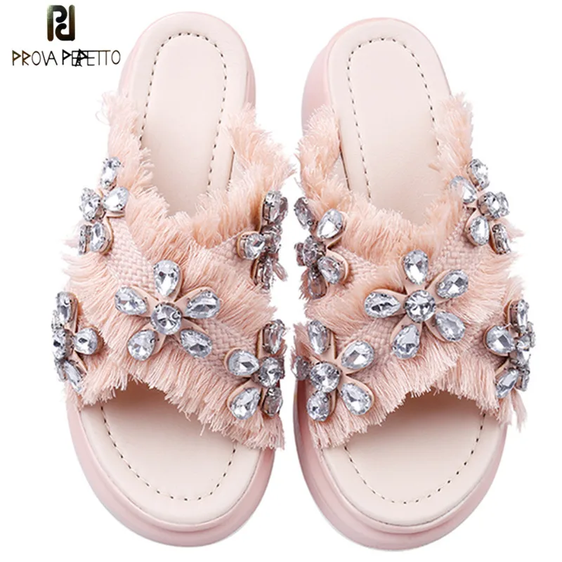 

Prova Perfetto 2018 Bohemian Crystal Wedges Slippers Women Sweet Mid Heels Slipper Summer Rhinestone Platform Muffin Shoes Woman