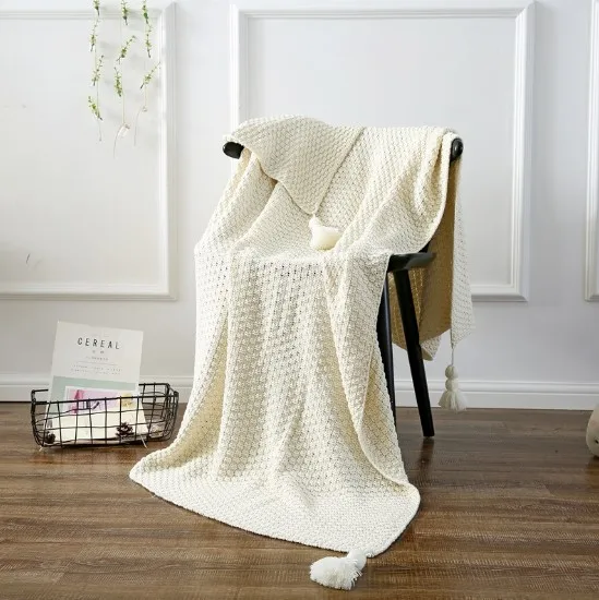 

CAMMITEVER Cotton Blanket Winter Warm Home Use Blankets for Adults European Crocheted Blanket for Bed Sofa Throw Rug