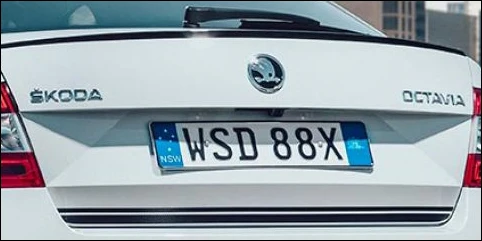 Skoda-Octavia-Ambition-110TSI-sedan-with-Sports-Pack-white-(2)