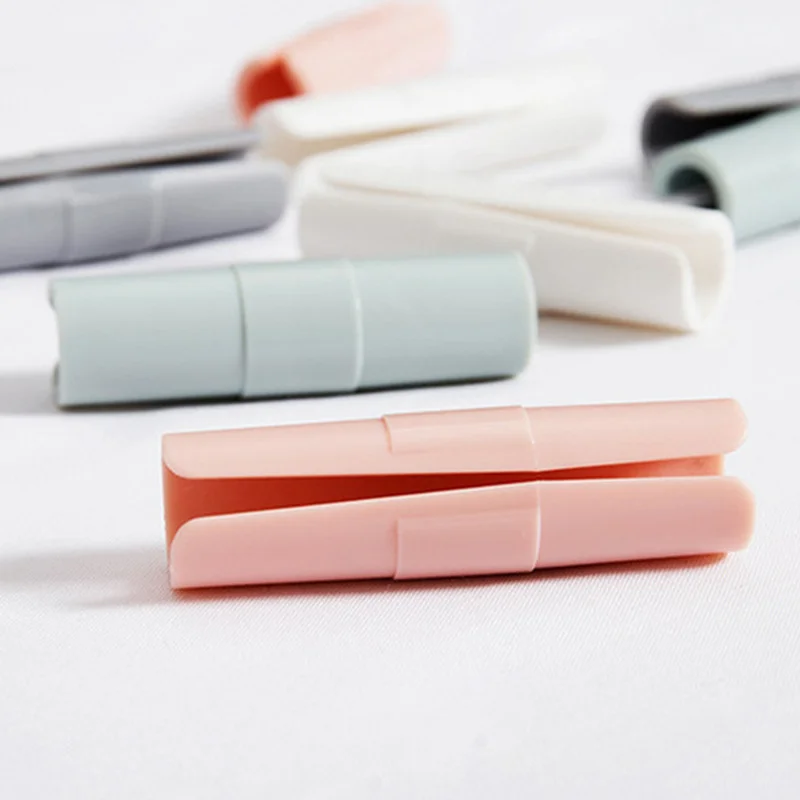 

Anti-run Fixing Clip Mattress Slip Holders Creative Bed Sheet Clip Grippers Fasteners Clothes Pegs ABS Coverlet Holder Slip-on