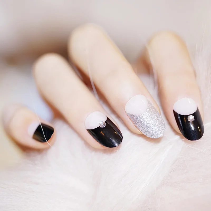 

24pcs French Black False Nails Full Cover Artificial Full Diamond Design Fake Nails Press On Nail Tips Short Nail Art for Home