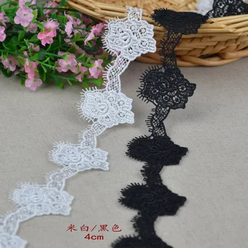 

9Meters Off White Lace Ribbon Decorative Lace Trim Fabric 4cm Wedding Birthday Christmas Craft DIY Sewing Skirt Accessories