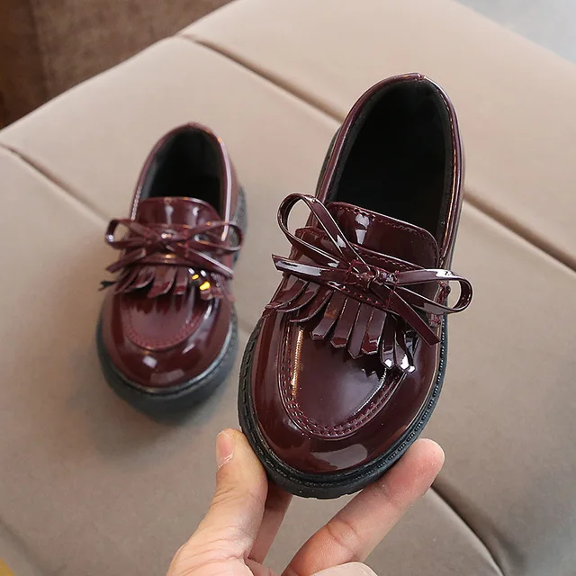 New Girls Black Dress Leather Shoes Children Wedding Patent Leather Kids School Oxford Shoes Flat Fashion Rubber A568 2