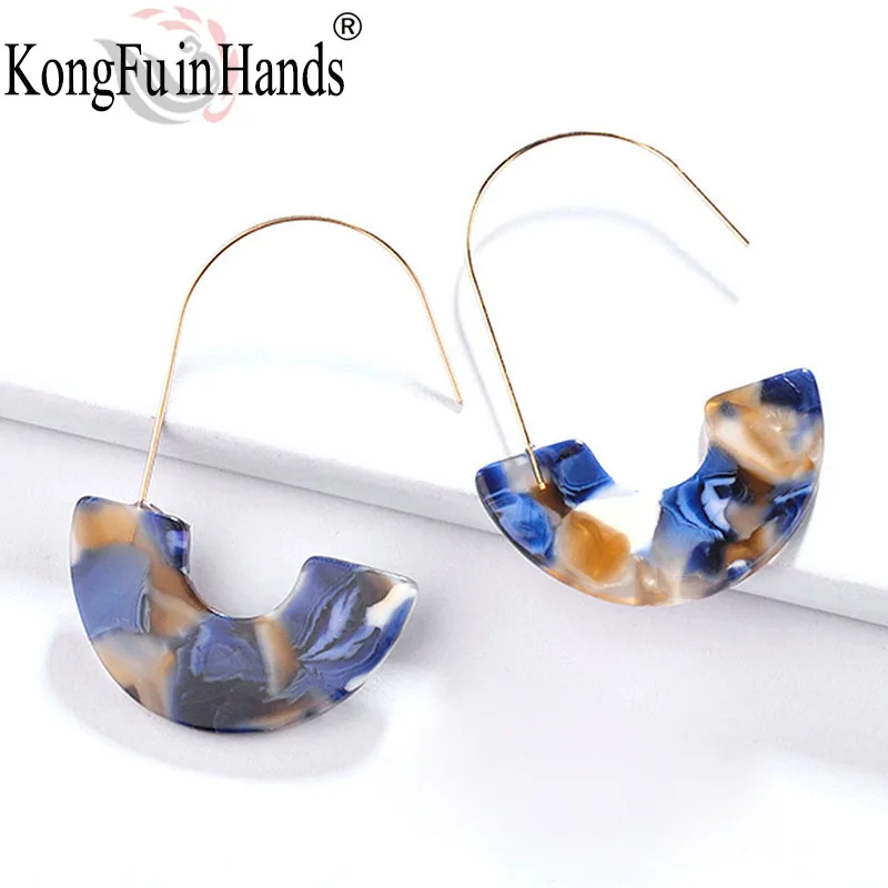 

2019New Fashion U-Shaped Leopard Print Pattern Multi-Color Hook Acrylic Bracelet Earrings Simple Pendants Resin Pendant Earrings