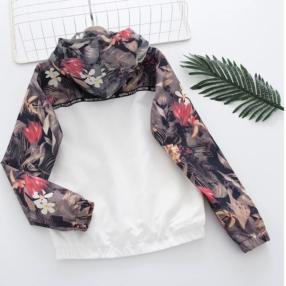 Women's Hooded Jackets 2018 Autumn Causal windbreaker Women Basic Jackets Coats Sweater Zipper Lightweight Jackets Bomber Famale
