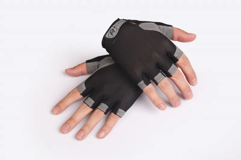 2877522299_1066286524