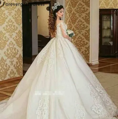 Gorgeous Appliques Lace Ball Gown Wedding Dresses Dubai Arabic Style Vintage Sheer Long Sleeves Long Train Bridal Gowns Formal  208 (1)