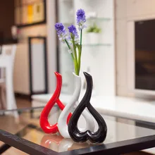 Специальный ремесленный фарфор керамическая в форме сердца вазы для центрального