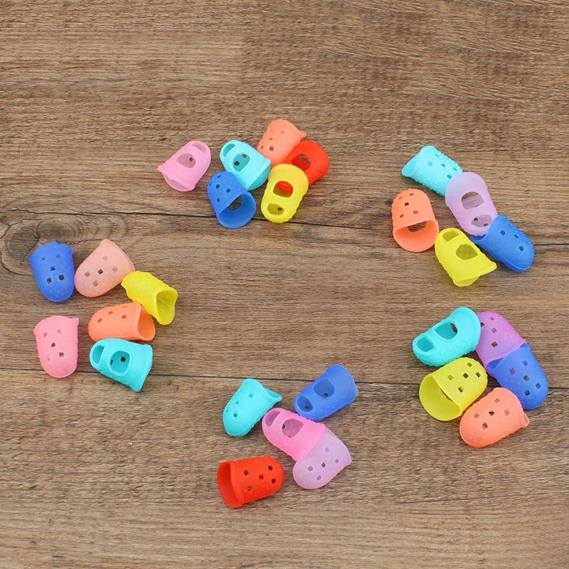 5pcs/Lot Multifunctional Silicone Thimbles Hollowed Out Breathable Protective Finger Sleeve DIY Crafts Sewing Accessories