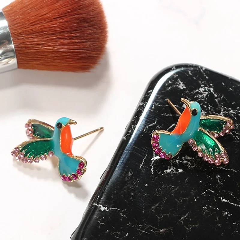 1 пара модные миниатюрные серьги-гвоздики Fly Bird творческий для женщин Винтаж милые животные 3D кристалл Птица серьги ювелирные подарки