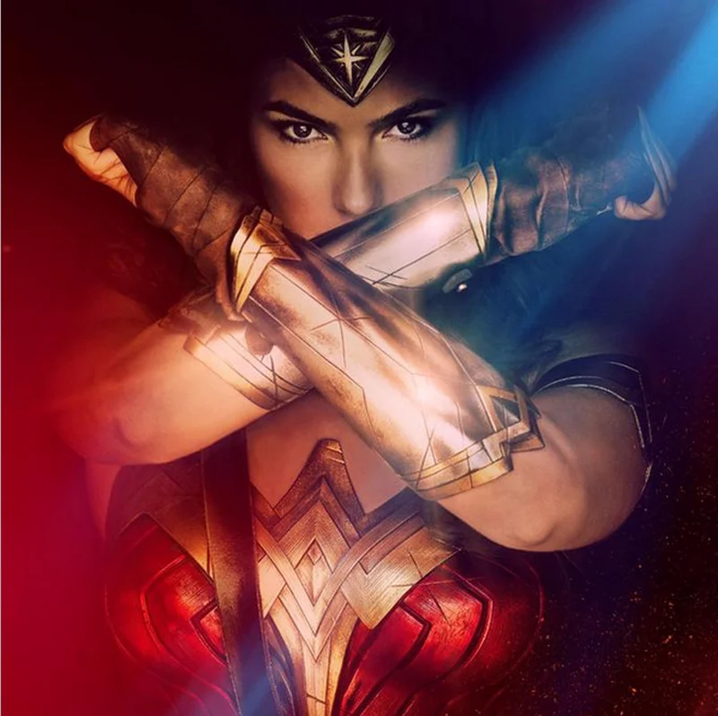 

Superhero Wonder Woman Diana Armor Cosplay Bracers Halloween Girl Adult Hand Cosplay Costumes Accessory