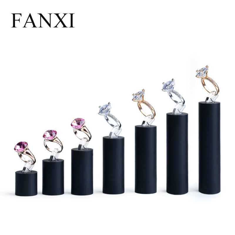 FANXI Vogue Ring Display Holder Black Matte Acrylic Jewelry Display Set with 7 pcs Ring Expositor Jewelry Organizer Showcase FANXI Vogue Ring Display Holder Black Matte Acrylic Jewelry Display Set with 7 pcs Ring Expositor Jewelry Organizer Showcase