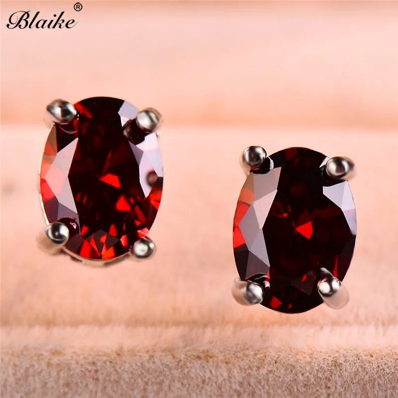 Ear0822-RD