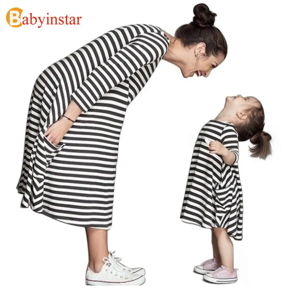 

20198 Spring Fall Autumn Mother Daughter Dresses Family Matching Casual Loose Striped Long Sleeve Family Clothing Dress
