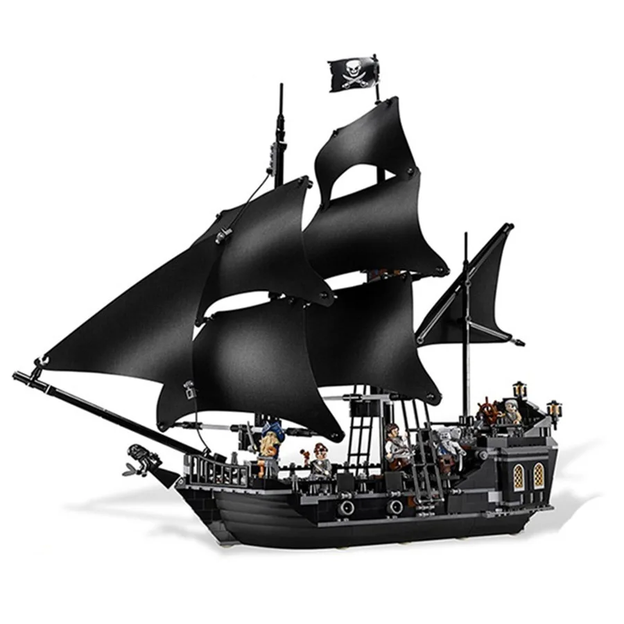 

804pcs Building Bricks The Black Pearl Ship Pirates Of The Caribbean Model Building Blocks Set Compatible With Legoing 4184 Boys